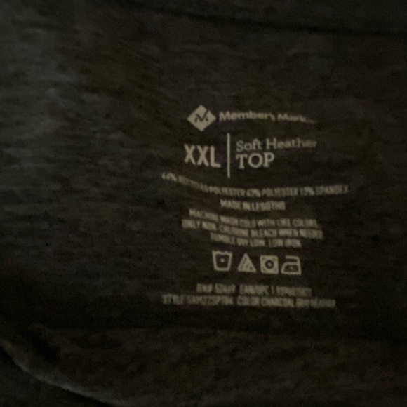 Bundle of 3 Member's Mark tees - Picture 15 of 16